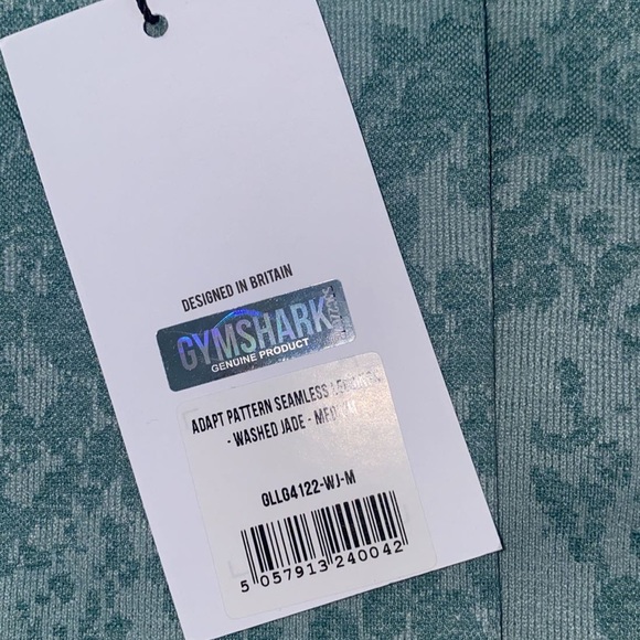 ⭐️SOLD⭐️ - Picture 2 of 3